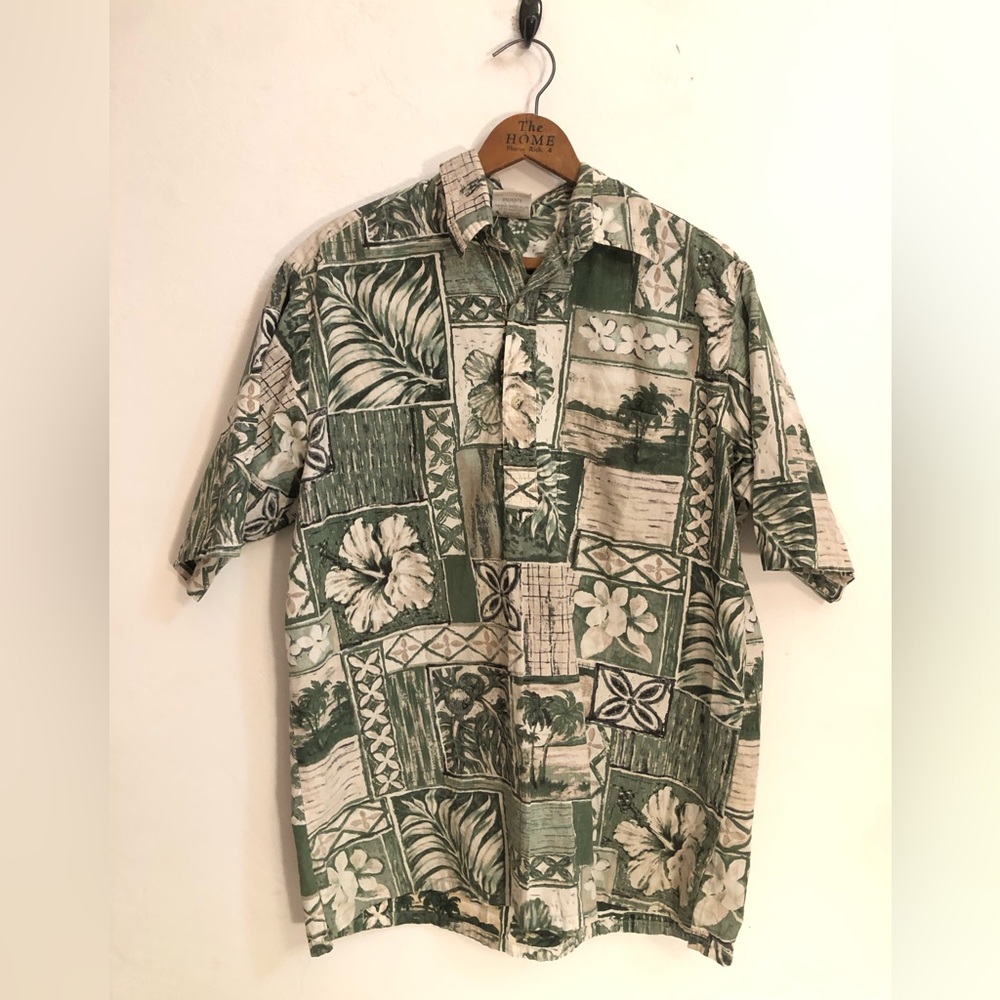 Go Barefoot Hawaiian Shirt Mens Medium Green Tan 1/4 Button Down Short Sleeve